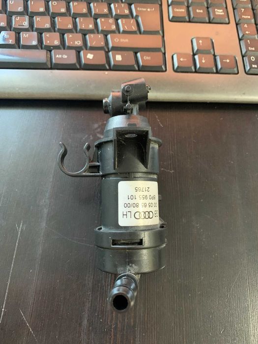 Омивач фар 8P0955101 від Ауді А3 2006