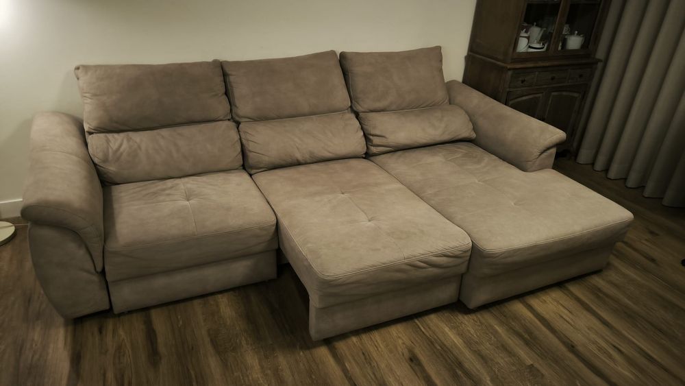 Sofá 3 lugares c/ chaise longue (2 lugares extensíveis)