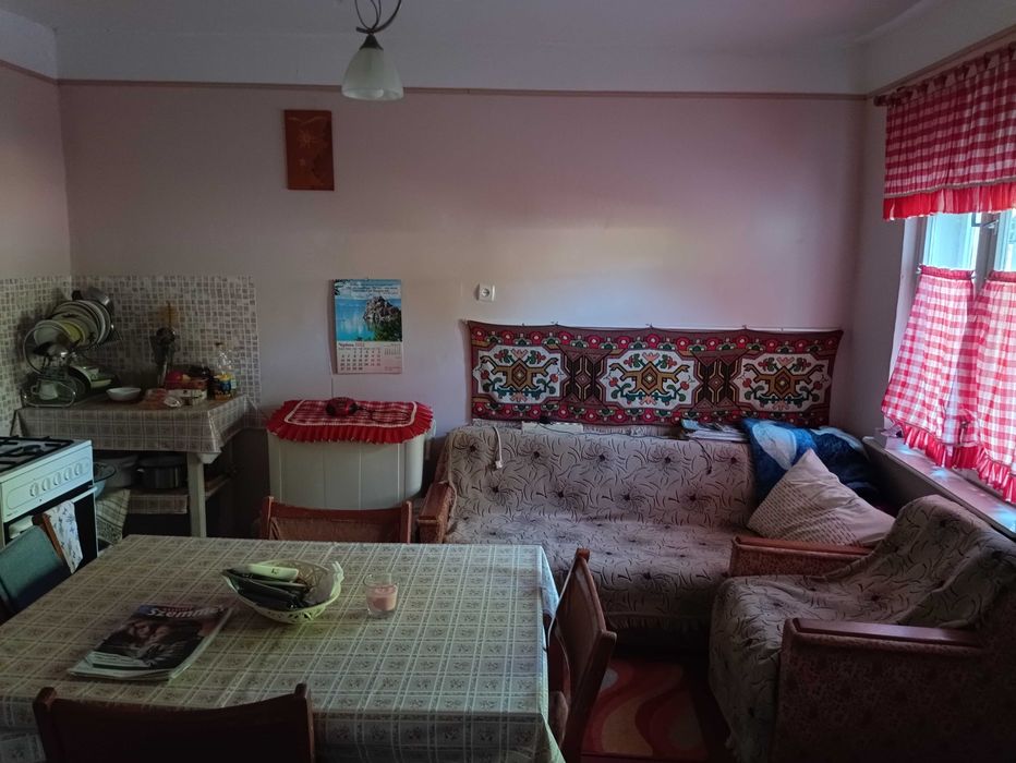 КОМПАКТНИЙ, НЕВЕЛИКИЙ 2-х кімнатний будинок 59 кв.м., житловий стан!