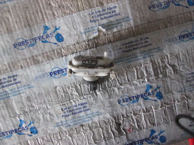 Pistola do fecho da porta frente esquerda VOLKSWAGEN Corrado