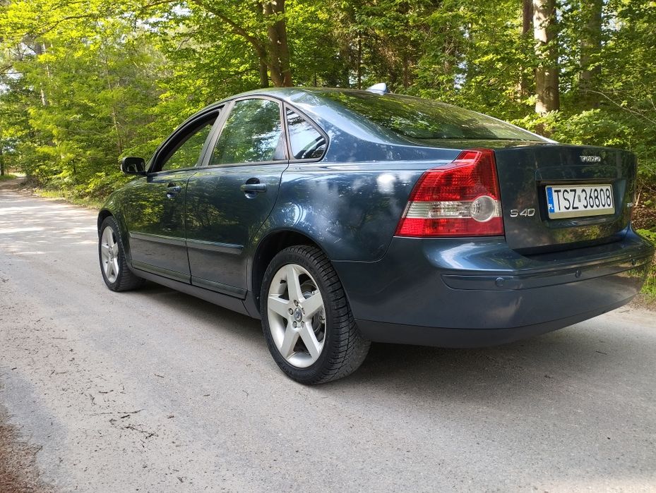 Sprzedam samochód Volvo S40 2.0hdi 2006