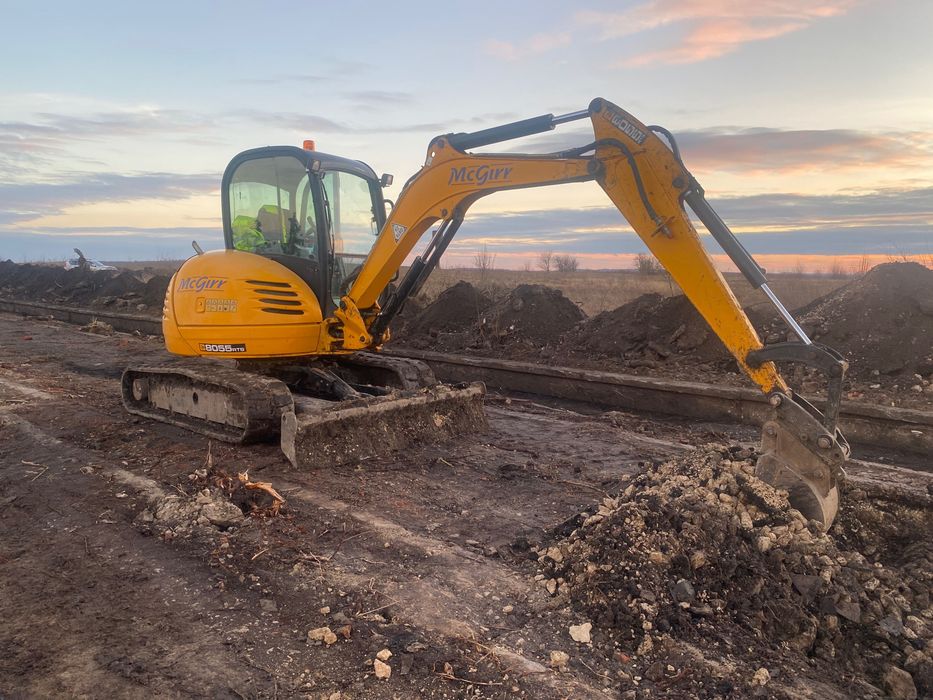 Послуга оренда міні ескаватор 5 т