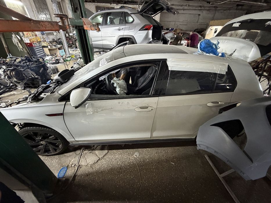 Разборка golf 8 gti гольф гти запчасти