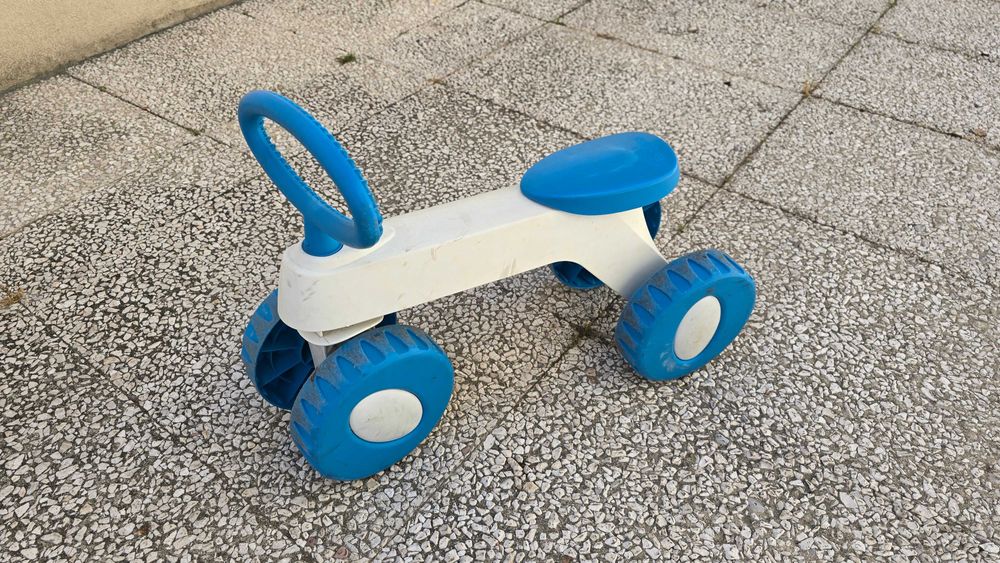 Triciclo Andarilho da marca Hoppop