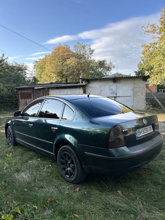 Пасат б5+ 2001 рік