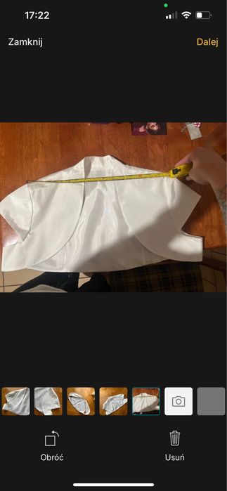 Białe bolerko ślubne