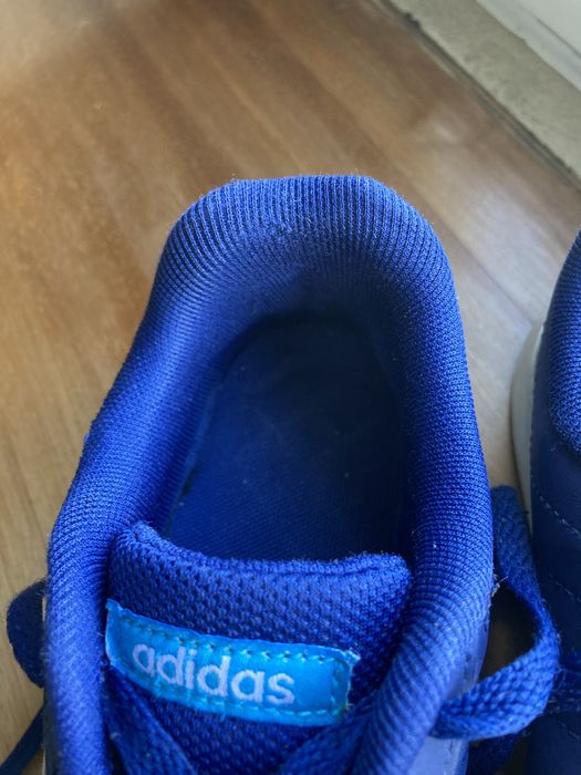 Tênis Adidas N35