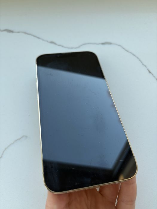 Iphone 13 pro złoty 128 GB