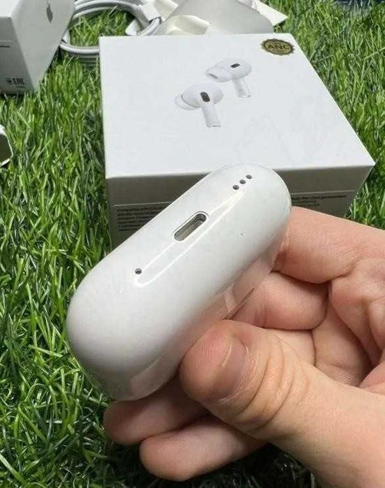 РОЗПРОДАЖ! Безпровідні навушники Airpods pro 2-го покоління + чохол на кейс!