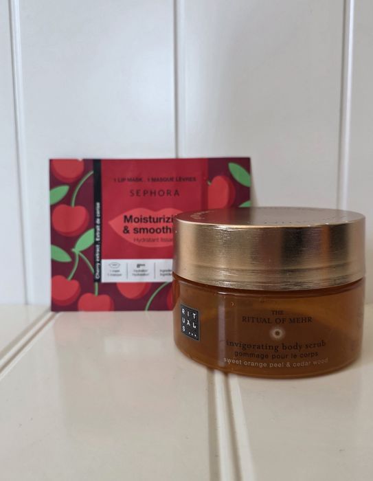 Rituals The Ritual of mehr peeling pudełko Sephora maseczka do ust