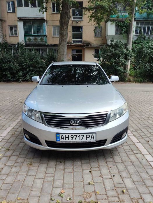 Продам власне авто Kia Magentis