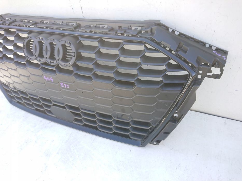 Audi A3 8Y0 19- S-line grill Atrapa