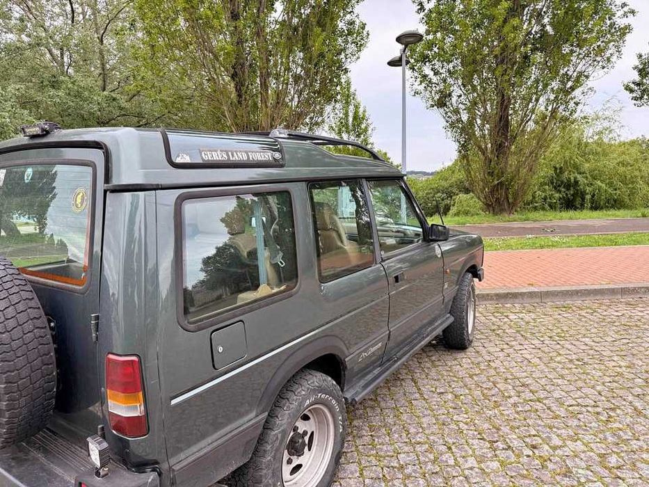 Clássico Land Rover Discovery 2.5 TDI
