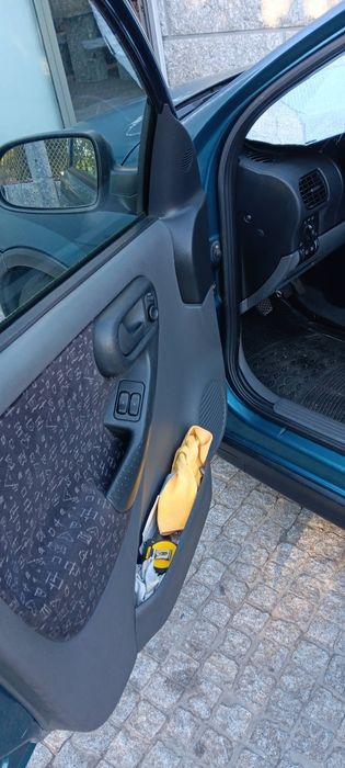 Opel corsa c 1.2 elegance