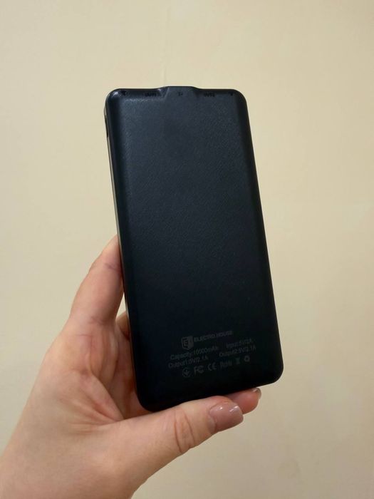 Павербанк 10 000 mAh