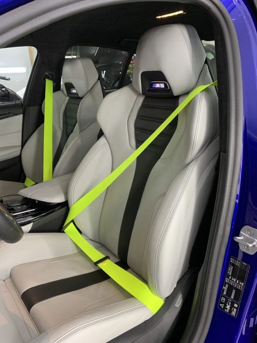 Замена цвета ремней безопасности авто