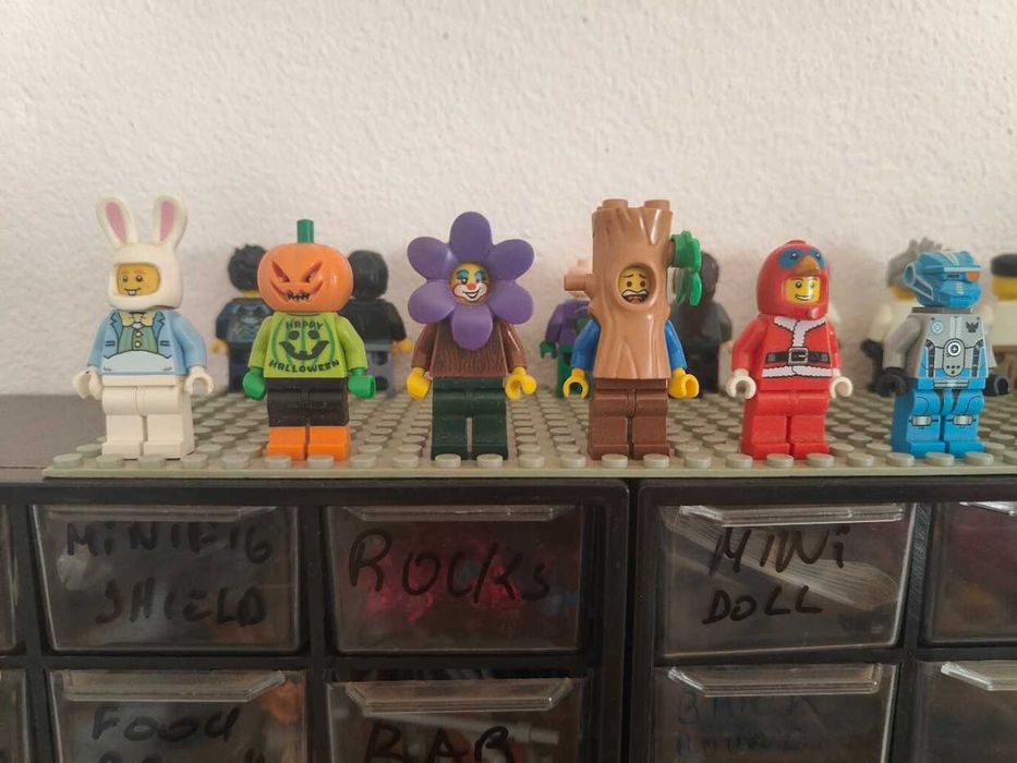 Lote Minifiguras Lego a 3€ cada