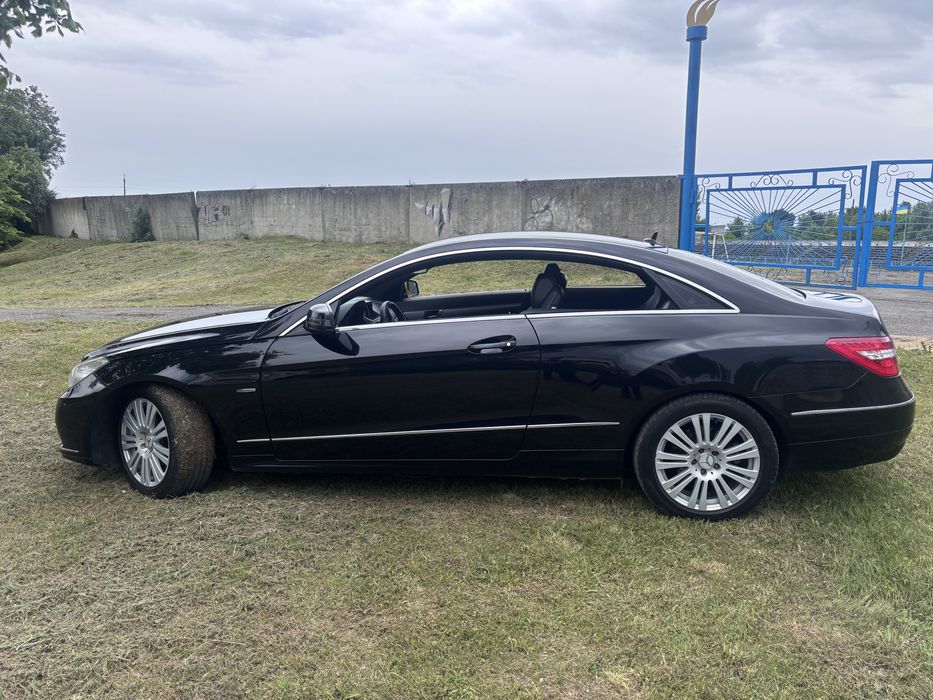 Mercedes w207 (212 купе)