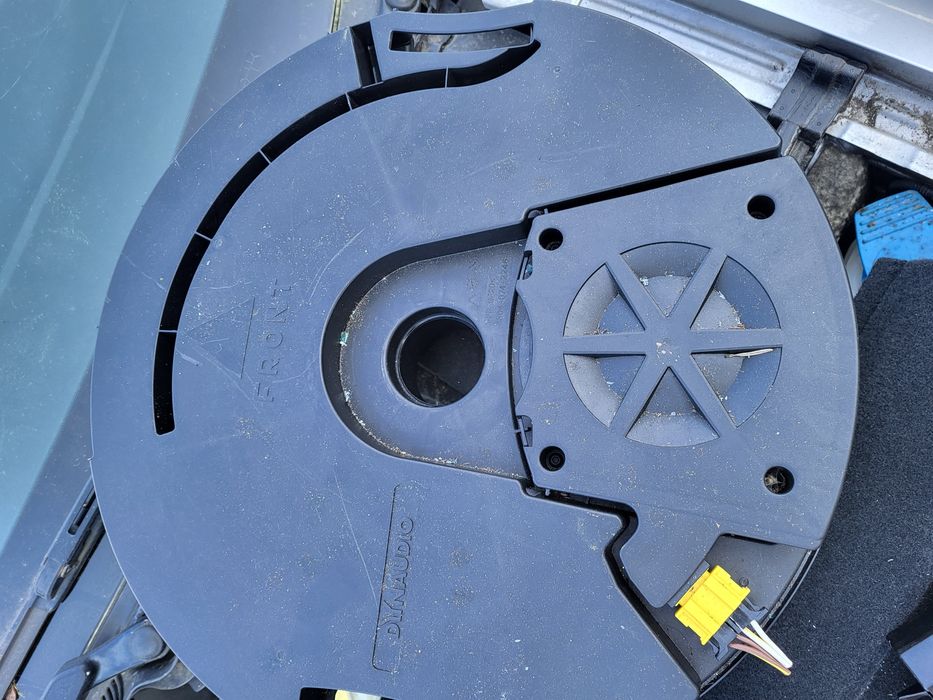 Tuba głośnik w koło vw golf 7 sportsvan