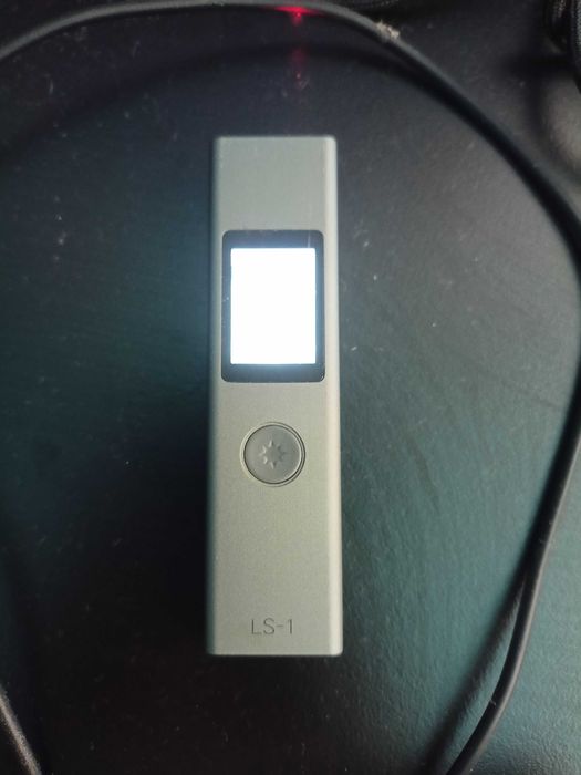 Miernik Odległości Laserowy malutki ładowany usb dokładny jak bosh