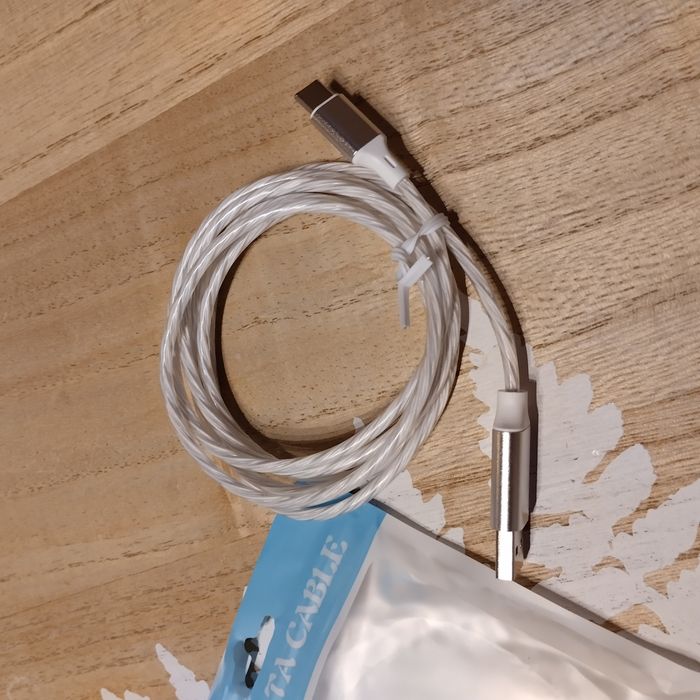 Kabel USB typu C 1 m nowy świecący