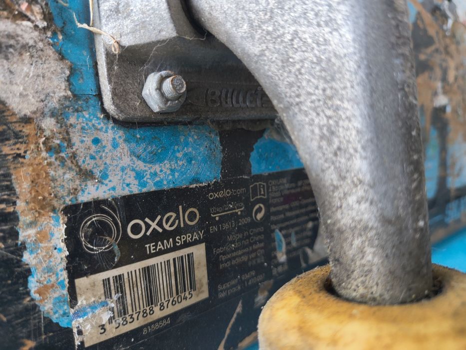 2x Skates + trotinete + capacete