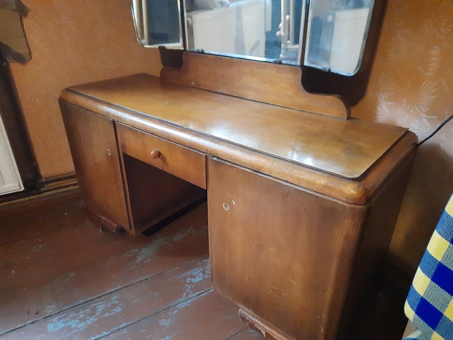 Toaletka prl lustro PRL stolik z prl-u Toaletka z lustrem Vintage!!!