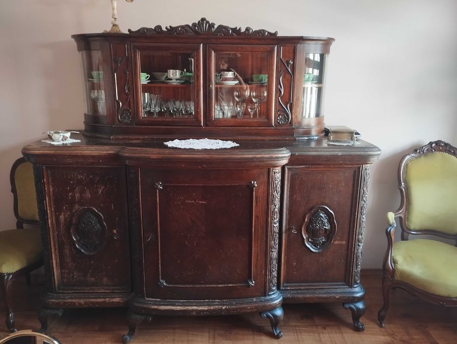 Antyczny kredens dębowy XIX/XX w. - gięte szyby ANTYK