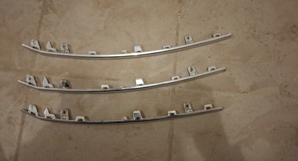 Молдинг решотка фольцваген тигуан