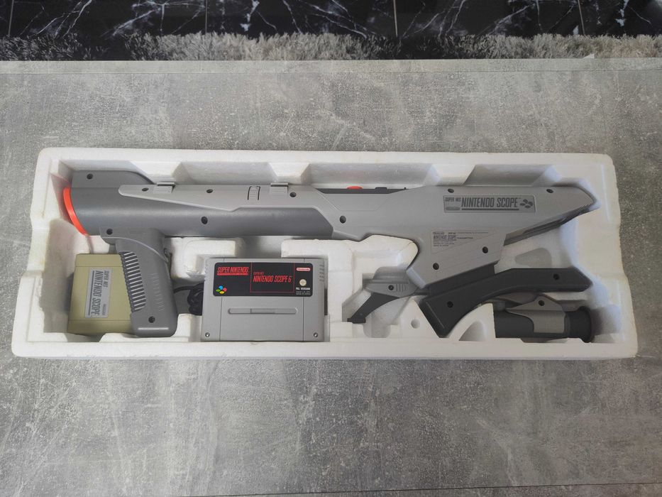 Pack Completo Super Nintendo (SNES) 1993 CIB + Super Scope Boxed + Extras Raros (Coleção)