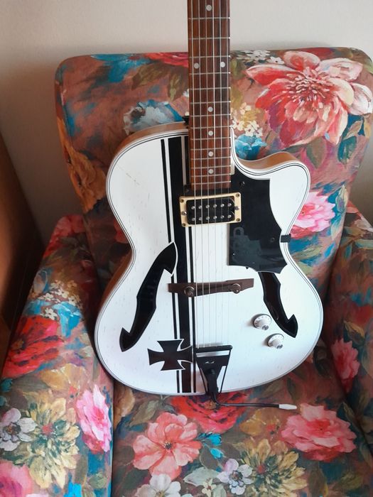 Gitara elektroakustyczna