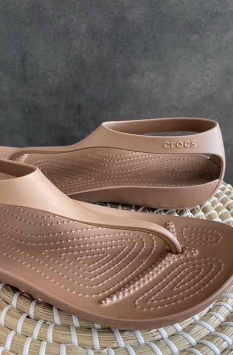 Crocs japonki serena flip brązowe W8 38/39