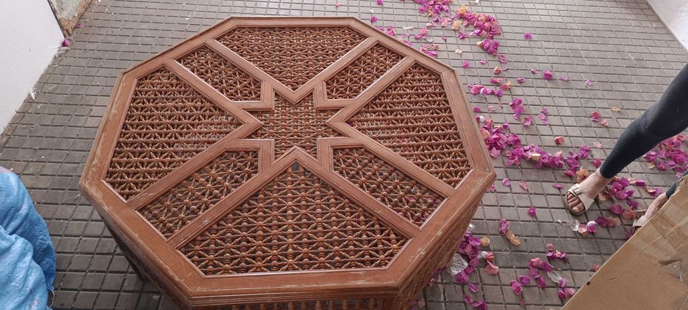 Vendo 3 mesas com tampo de vidro temperado