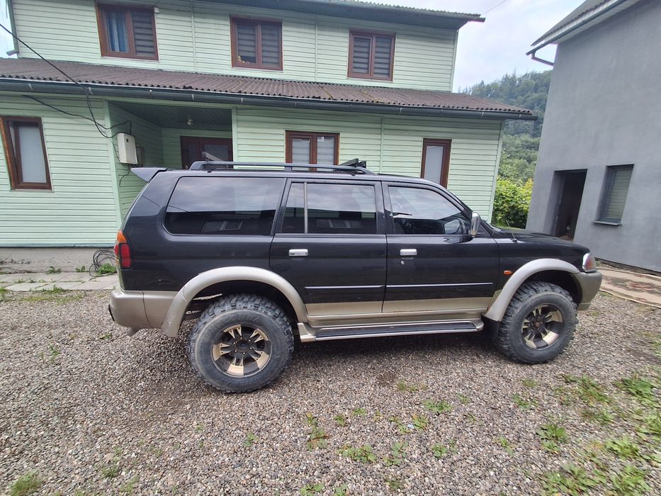 Продам Pajero Sport.