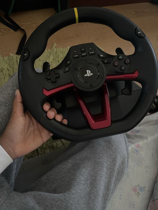 Volante ps4,pc em bom estado