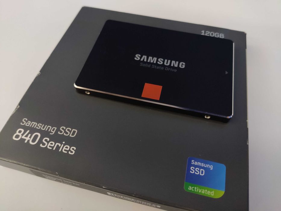 SSD диск Samsung 840 series 120GB 2.5" SATAIII