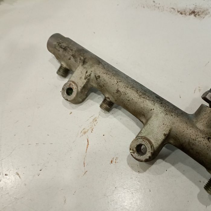 Regua de injeção - PEUGEOT EXPERT Caixa (222) | 95 - 08