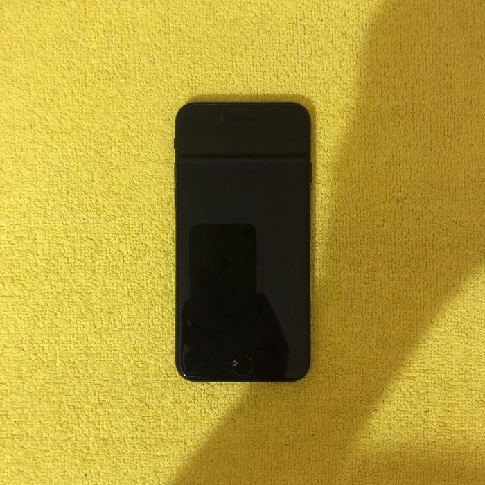 iPhone SE2020, 64Gb., Black, Neverlock, дуже стан, ЧИТ. ОПИС, ТОРГ