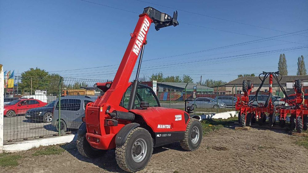 Телескопічний навантажувач Manitou MLT-X 625-75 H вживаний