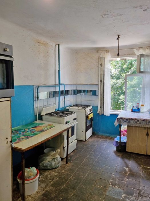 Кімната 13 м2 на 3 поверсі в гуртожитку в районі Круга-KI