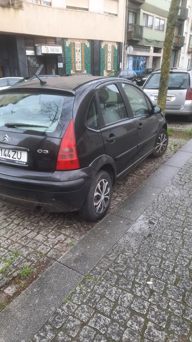 Citroën c3 2004 sem problemas.