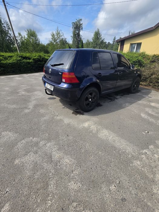 Volkswagen Гольф 4..