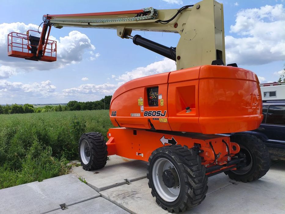 JLG 860 SJ 28.2m  Podnośnik koszowy JLG 860 SJ 28,2m samojezdny