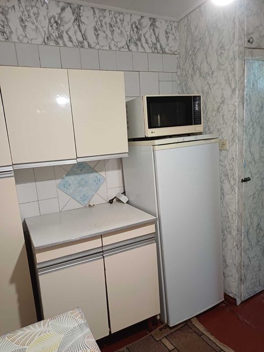 Продам 2 комнатную квартиру Чугуев Автономное отопление
