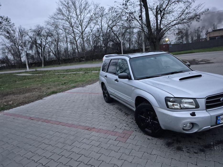 Субару форестер 2004г