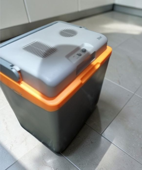 CRIVIT Elektryczna chłodziarka turystyczna