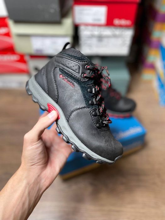 Чобітки демісезонні на хлопчика Columbia, розмір 33. Оригінал!!!