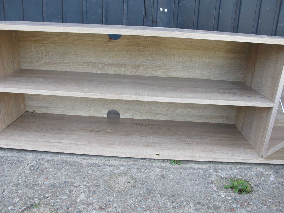 Półka pod telewizor RTV