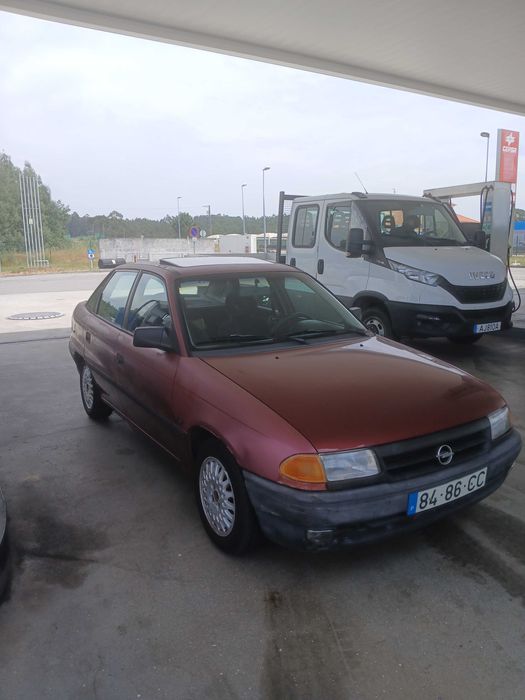 Vendo carro em bom estado