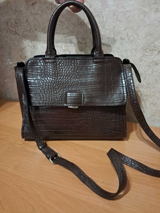 Сумка від Zara з екошкіри